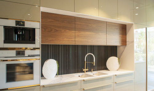 Встраиваемая кофемашина KUPPERSBUSCH CKV 6550.0 W4 Gold