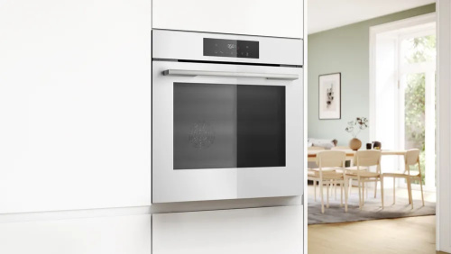 Духовой шкаф BOSCH HJG852YW0T
