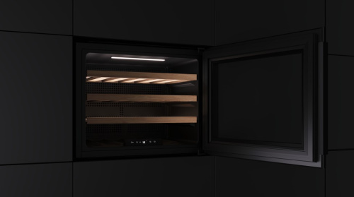 Встраиваемый винный шкаф TEKA RVI 10024